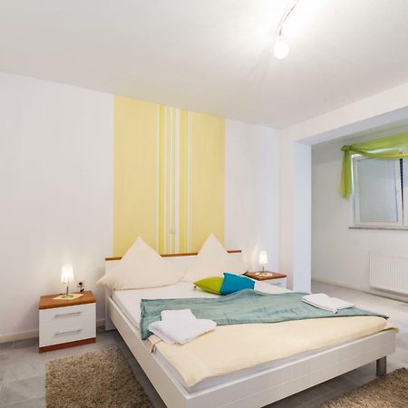 Apartments Victoria 자다르 외부 사진
