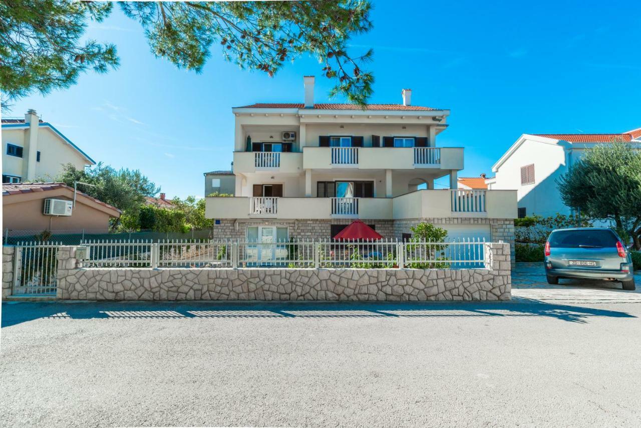 Apartments Victoria 자다르 외부 사진