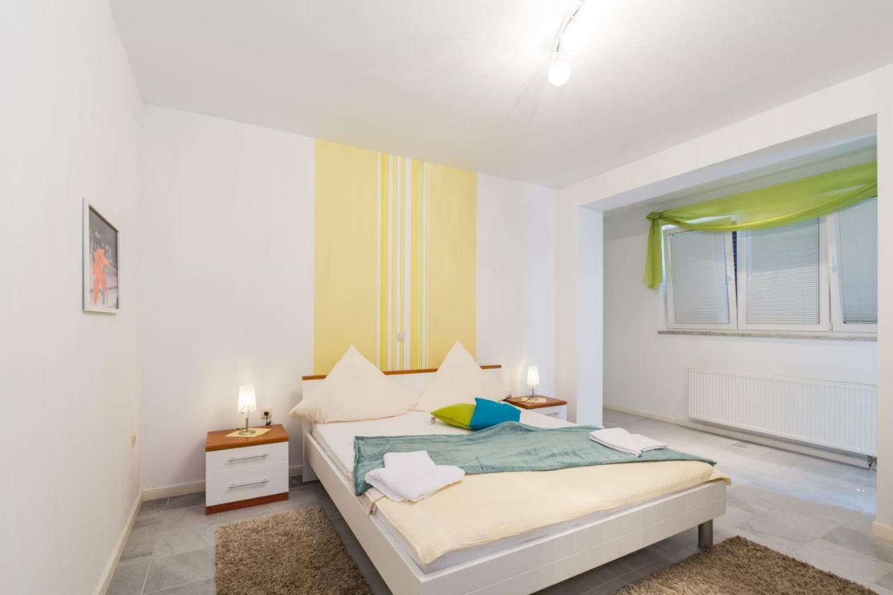 Apartments Victoria 자다르 외부 사진